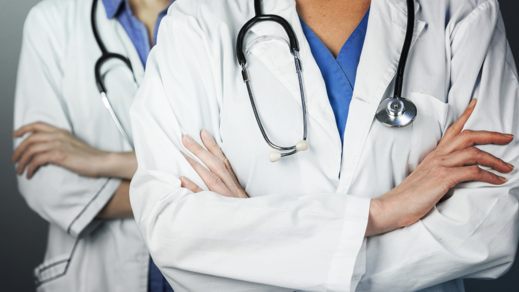 Tips Memilih Dokter Spesialis Penyakit Dalam yang Tepat untuk Kesehatan Anda