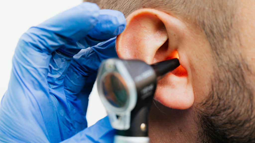 Kapan Harus ke Dokter Spesialis THT? Kenali Gejala Gangguan Telinga, Hidung, dan Tenggorokan