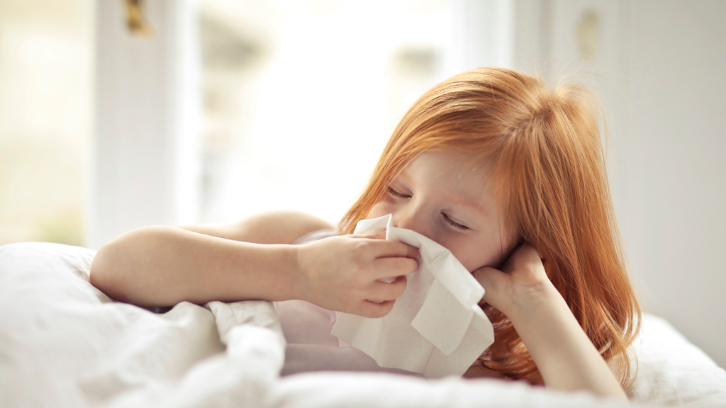 Anak Sering Flu dan Pilek? Ini Tips Mencegahnya di Musim Hujan