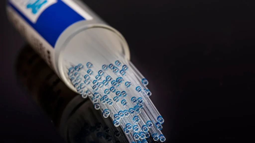 Heparin merupakan antikoagulan yang banyak digunakan dalam berbagai prosedur pengambilan sampel darah, termasuk di dalam capillary tube.