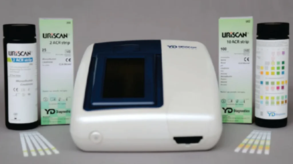 Microalbumin test kit adalah alat sederhana yang dapat mendeteksi kebocoran albumin pada urin sebagai tanda awal gangguan ginjal.