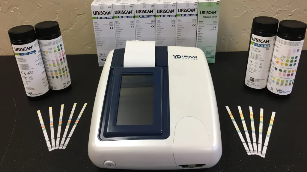 Microalbumin test kit adalah alat penting untuk mendeteksi kerusakan ginjal pada tahap awal.
