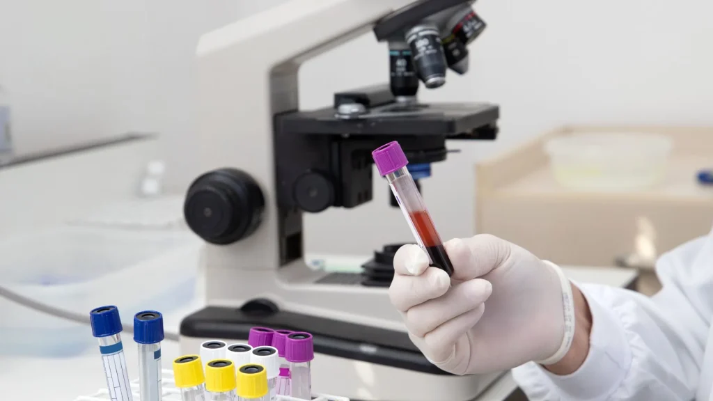 Dalam dunia laboratorium klinik, pengujian sistem pembekuan darah sangat penting untuk menilai risiko perdarahan atau pembentukan bekuan darah abnormal