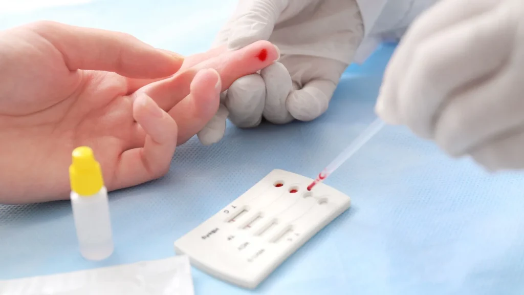 Tes CRP (C-Reactive Protein) adalah pemeriksaan darah yang digunakan untuk mendeteksi adanya peradangan dalam tubuh.