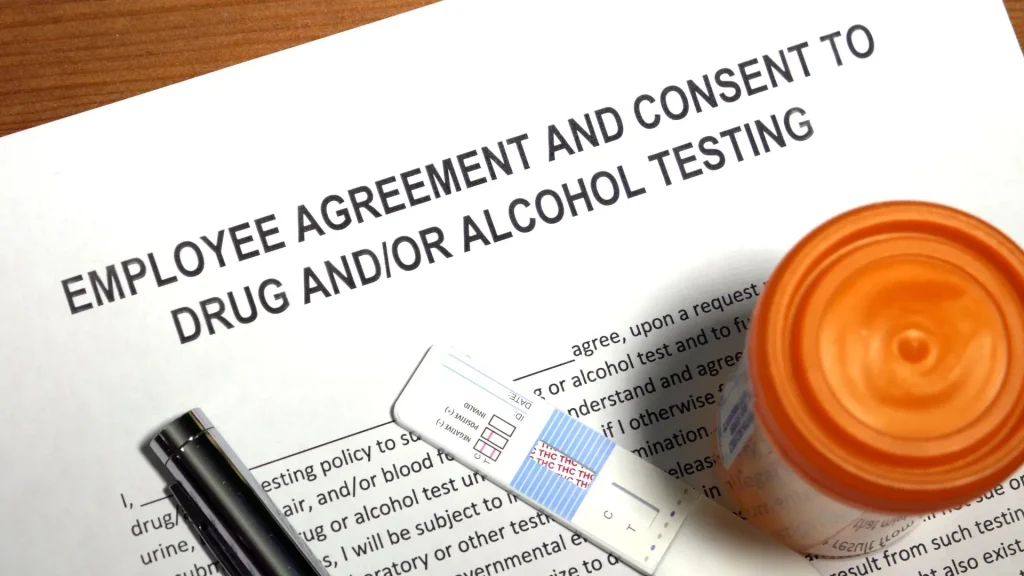 Urine Drug Test Panel adalah alat uji cepat yang dirancang untuk mendeteksi keberadaan obat-obatan terlarang dalam urin seseorang.