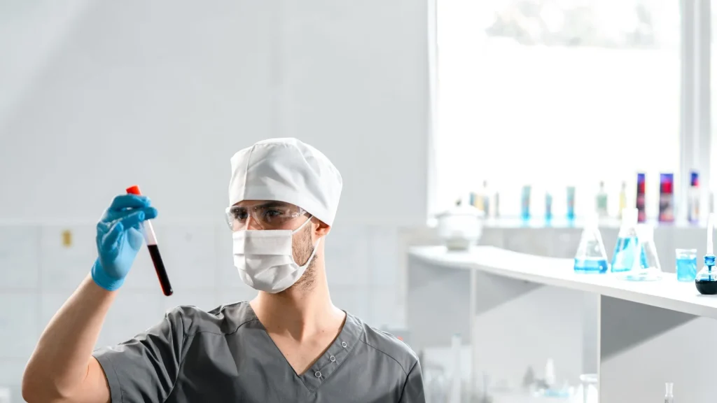 Urinalisis merupakan salah satu pemeriksaan laboratorium yang paling sering dilakukan di klinik dan rumah sakit.