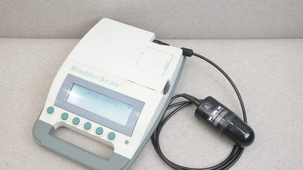 Bladder scanner merupakan alat diagnostik berbasis ultrasound yang mampu menilai volume urin di kandung kemih secara cepat, non-invasif, dan aman.