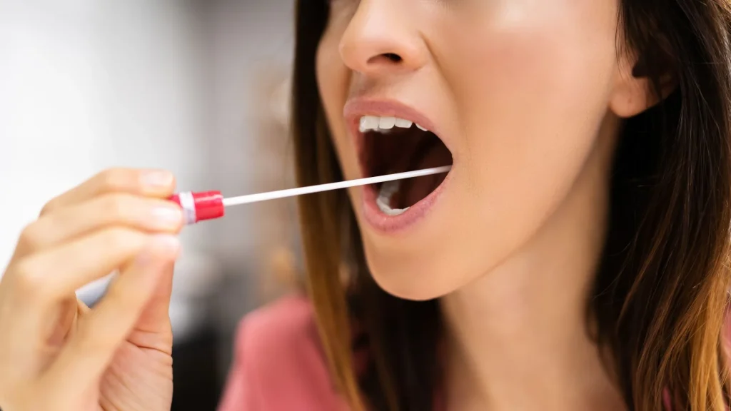 Saliva drug test kit merupakan salah satu inovasi modern dalam dunia kesehatan dan forensik yang dirancang untuk mendeteksi keberadaan zat narkotika melalui sampel air liur.