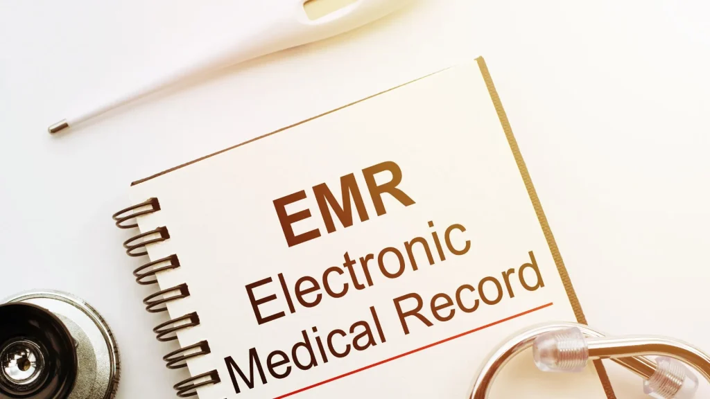 Kolaborasi data radiologi dengan HIS dan EMR menjadi bagian penting dalam sistem kesehatan modern.