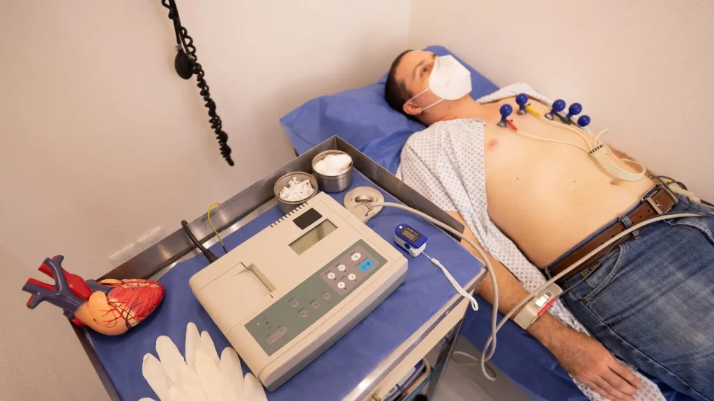 Portable ECG adalah perangkat modern yang dirancang untuk memantau aktivitas listrik jantung secara sederhana dan cepat.