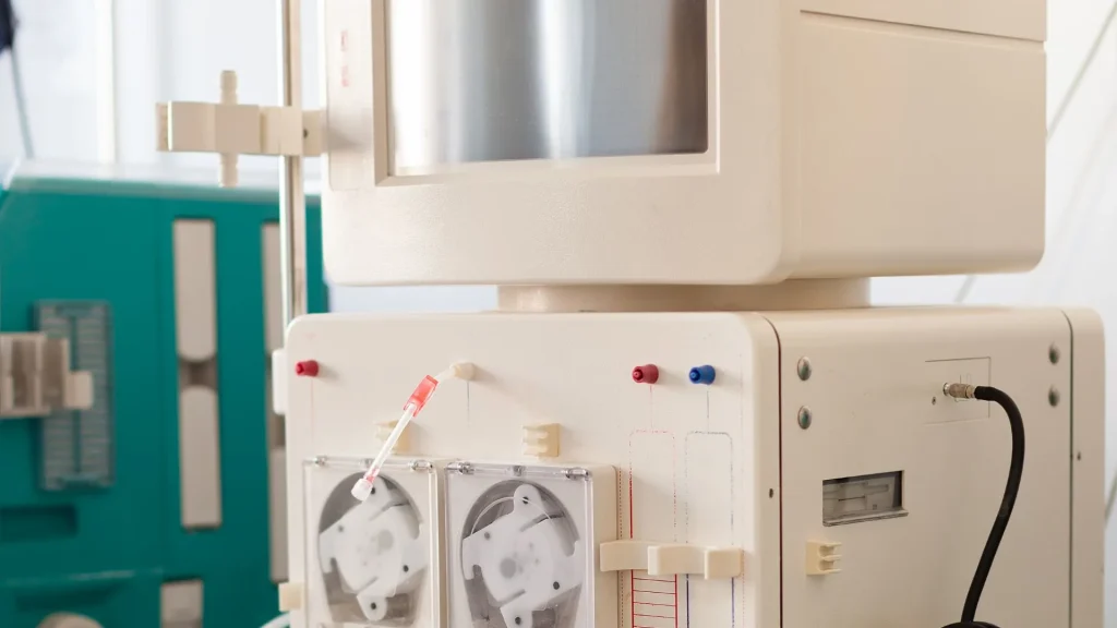 Perkembangan teknologi telah membawa perubahan besar dalam dunia hemodialisis, terutama dalam hal keamanan pasien.