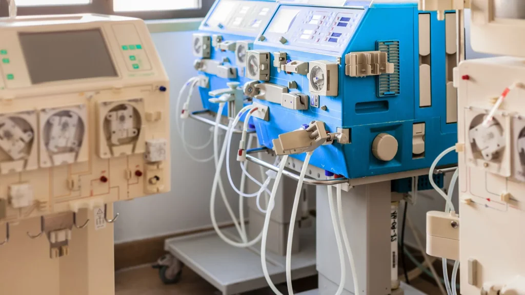 Hemodialisis modern adalah prosedur medis yang digunakan untuk menggantikan sebagian fungsi ginjal pada pasien dengan gagal ginjal kronis.