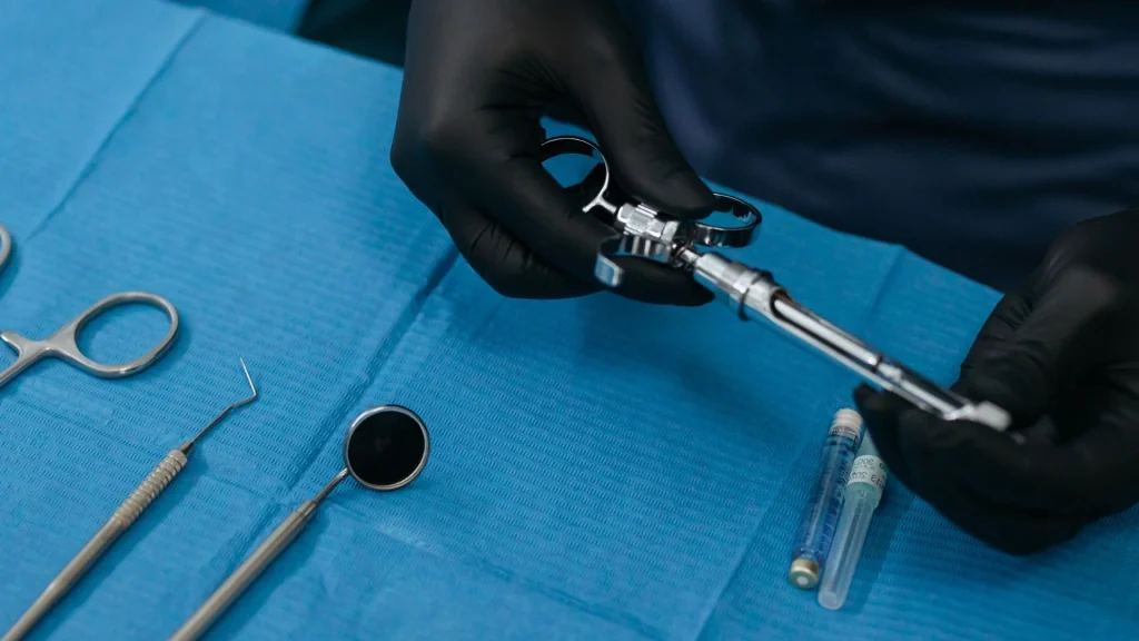 Kombinasi kecerdasan buatan (AI) dengan teknologi 3D telah membuka babak baru dalam dunia bedah laparoskopi.