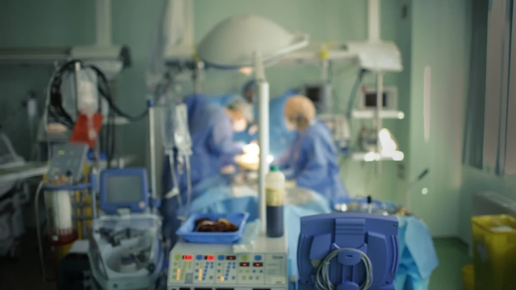 Hybrid surgery menawarkan pendekatan terpadu yang menggabungkan robotik, augmented reality, dan navigasi digital untuk meningkatkan akurasi dalam prosedur bedah saraf.