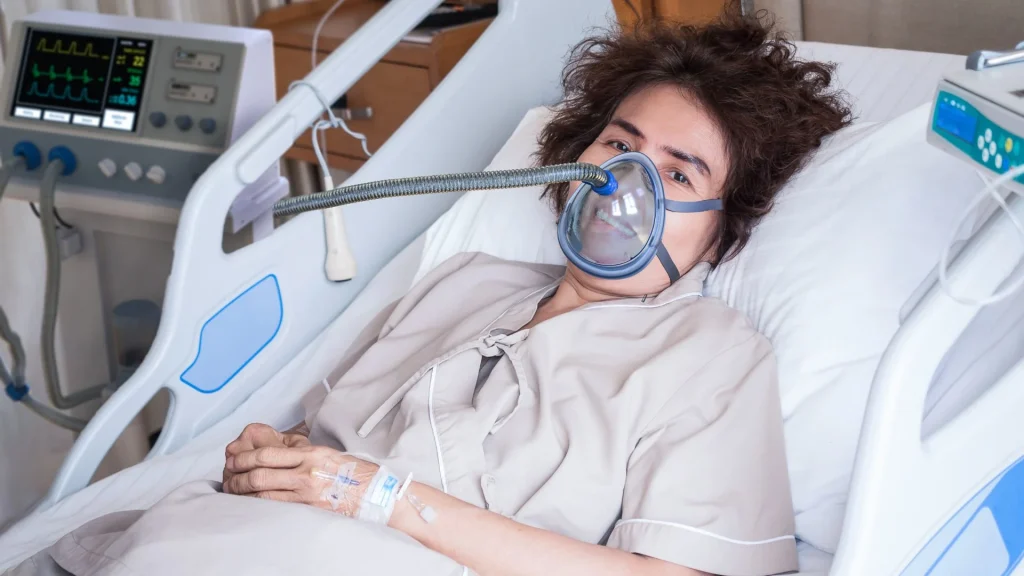 Ventilator ICU kelas high-end menghadirkan kemampuan canggih untuk mendukung terapi pernapasan pada pasien kritis.