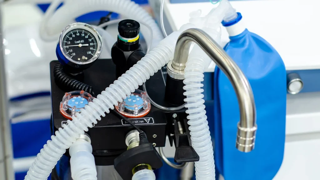 Workstation anestesi modern kini memanfaatkan teknologi IoT untuk meningkatkan pemantauan dan pengendalian selama prosedur pembedahan.