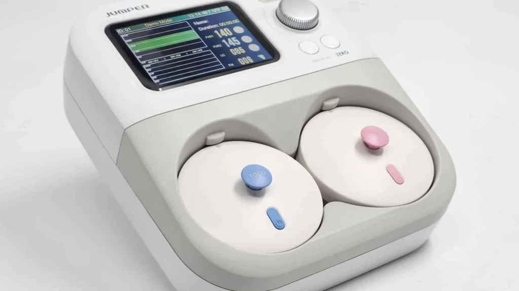 Monitoring antenatal merupakan bagian penting dalam pemantauan kesejahteraan janin selama kehamilan.