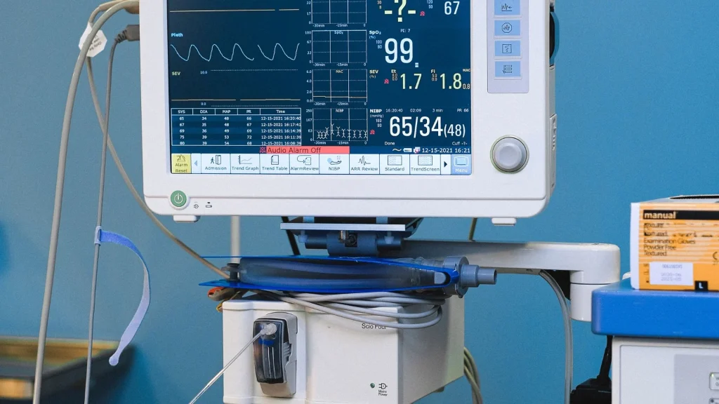 Pemeriksaan antenatal memerlukan pemantauan janin yang akurat dan berkelanjutan.