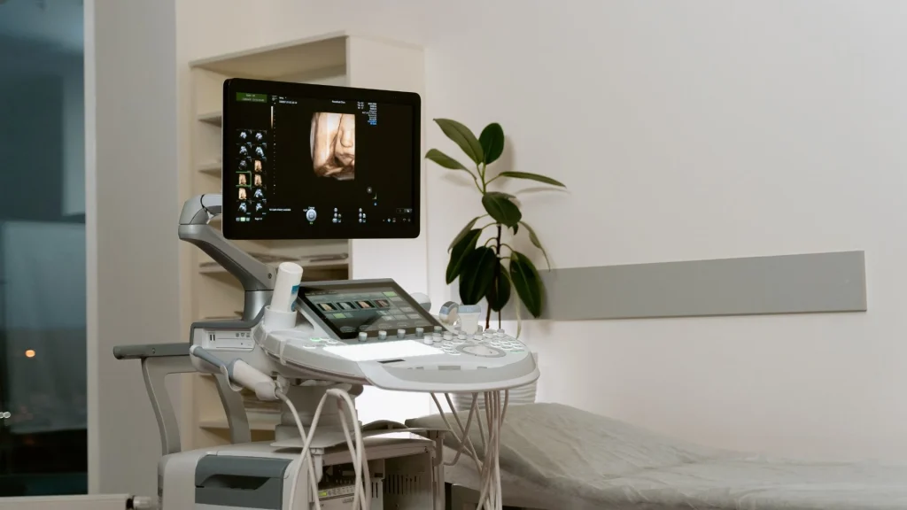 Pemantauan denyut jantung janin merupakan komponen penting dalam pelayanan antenatal.