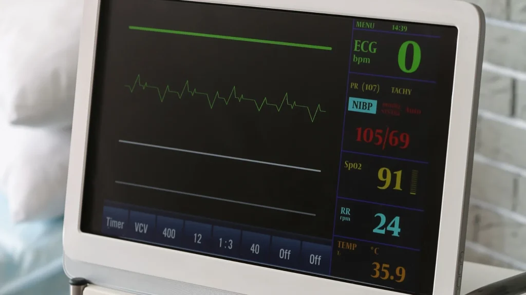 Prediksi risiko komplikasi kehamilan merupakan bagian penting dalam pelayanan antenatal modern.