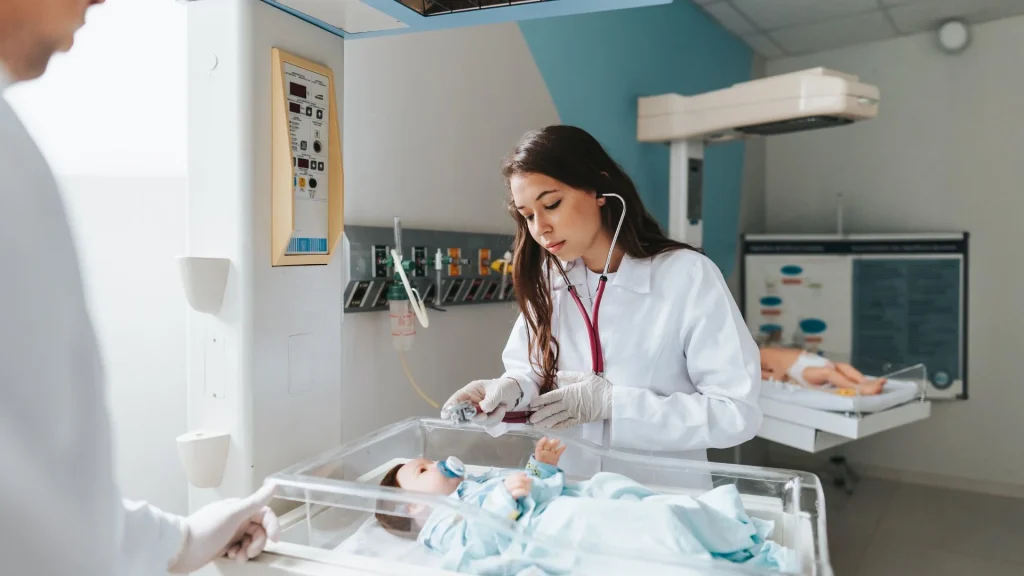 Bayi prematur memiliki sistem pernapasan yang belum matang dan rentan terhadap gangguan respirasi.