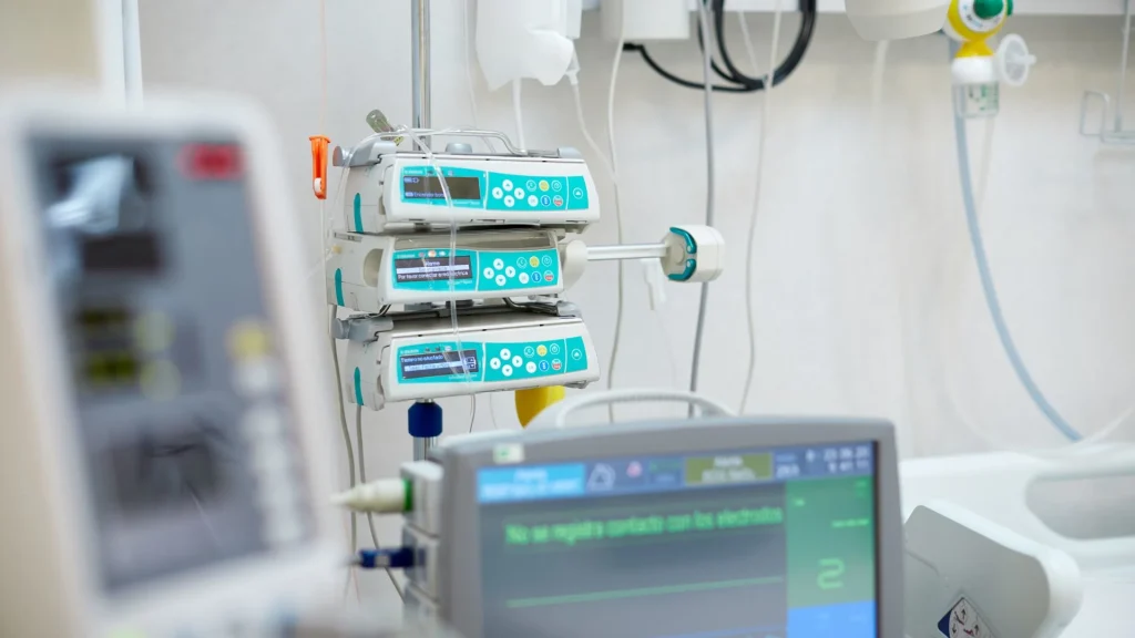 Pasien neonatus di NICU sering menghadapi gangguan pernapasan dengan tingkat keparahan yang bervariasi.