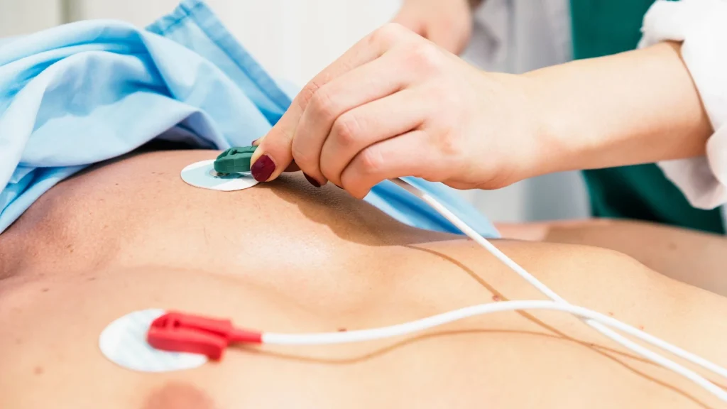 Gangguan irama jantung merupakan kondisi yang dapat berkembang tanpa gejala jelas pada tahap awal.