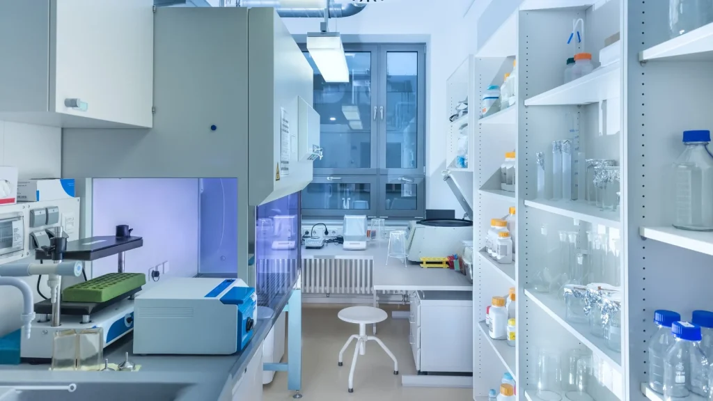 Workflow Central Sterile Supply Department sering menghadapi tekanan beban kerja yang tinggi.