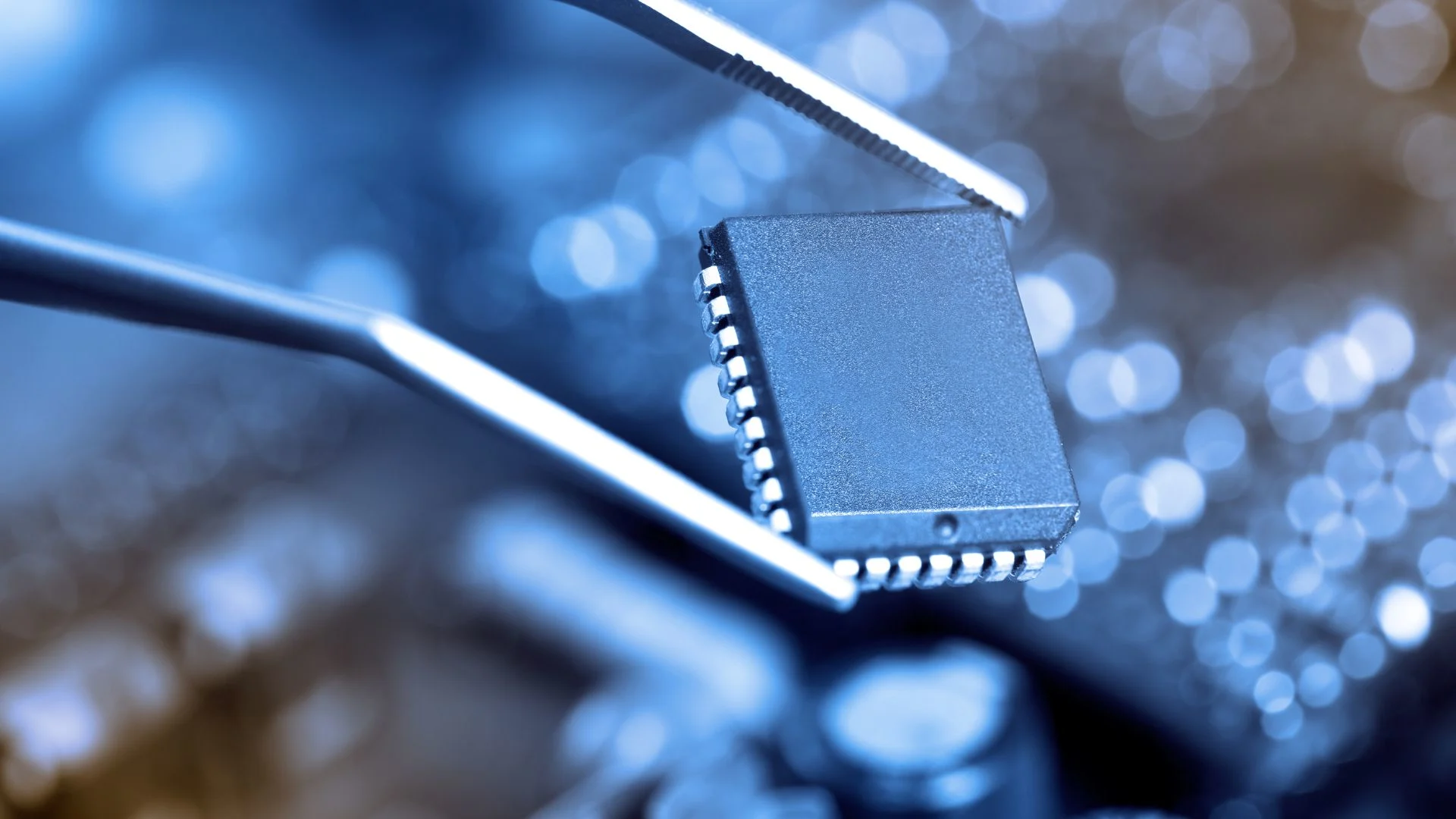 Pengelolaan instrumen di Central Sterile Supply Department menghadapi kompleksitas yang tinggi.