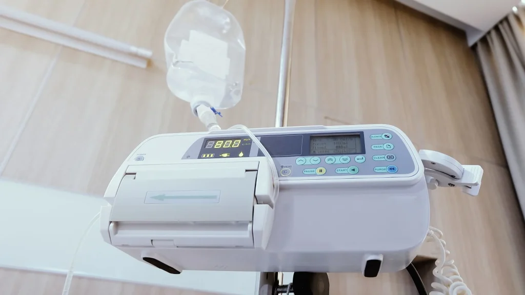 Drug library terintegrasi menjadi komponen kunci dalam memastikan keamanan pemberian obat melalui infusion pump.