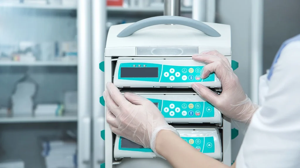 Perkembangan teknologi medis telah membawa perubahan signifikan pada sistem infus di rumah sakit.