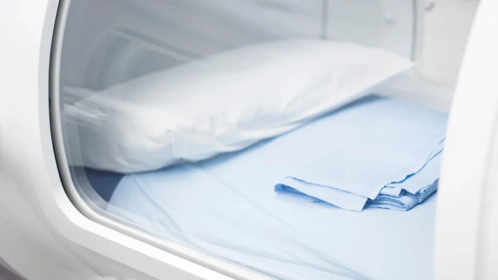 Terapi oksigen hiperbarik atau Hyperbaric Oxygen Therapy berperan penting dalam mempercepat pemulihan jaringan setelah tindakan pembedahan.