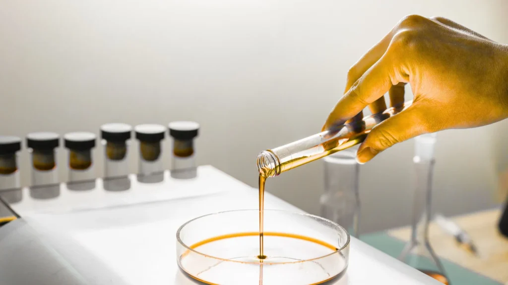 Pemeriksaan sedimen urin merupakan salah satu analisis penting dalam urinalisis.