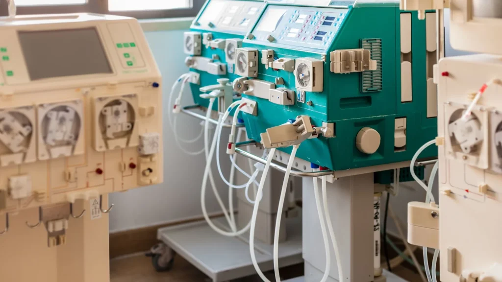 Integrasi rekam medis elektronik (EMR) dalam sistem hemodialisis menjadi langkah besar dalam meningkatkan kualitas layanan pasien.